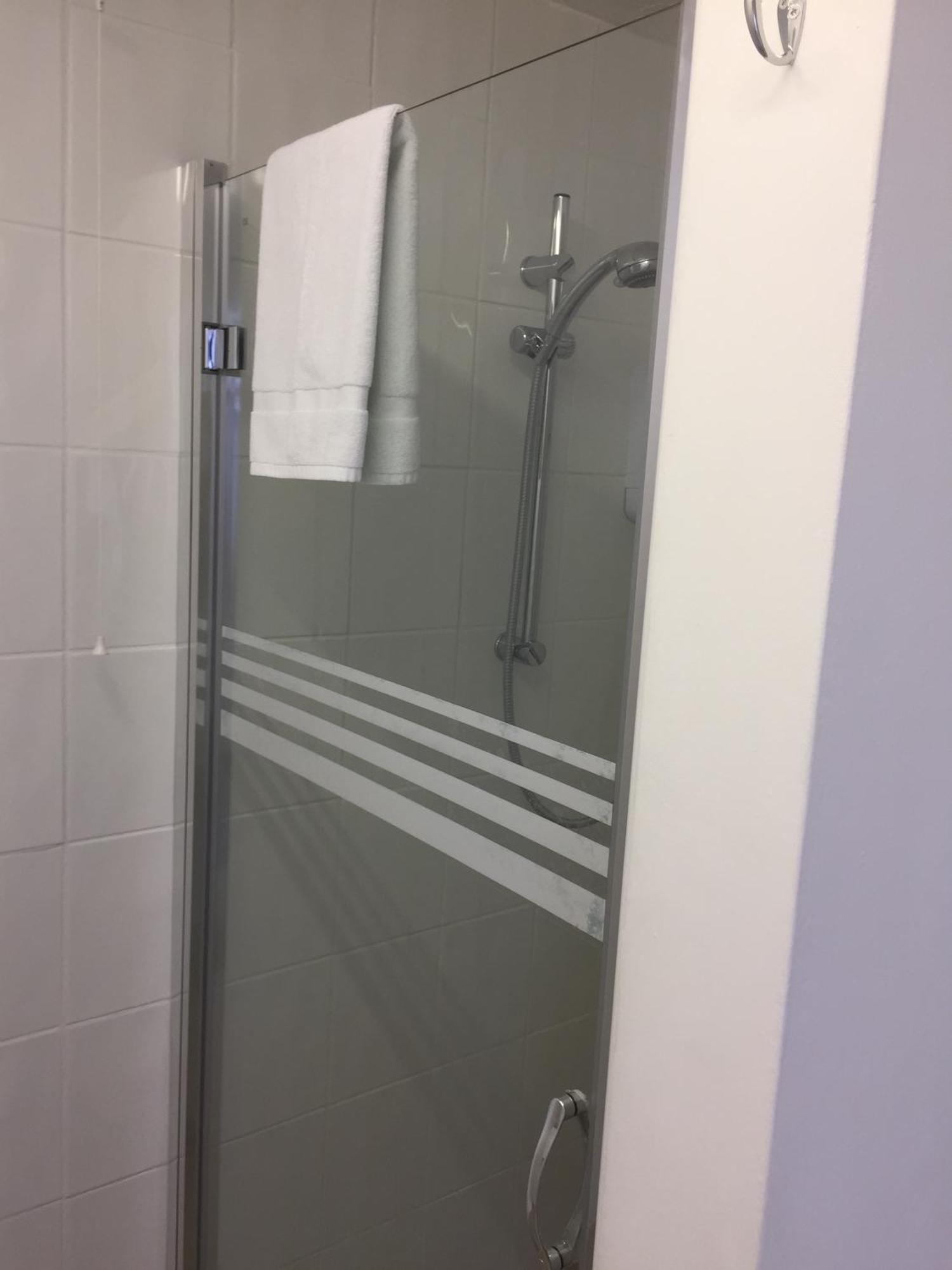Basingstoke En Suite Room In Garden Annex Экстерьер фото